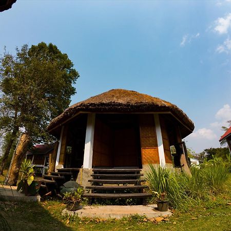 Bolaven Garden Bungalow And Tent - Tad Lo Ban Kiangtat Exterior photo